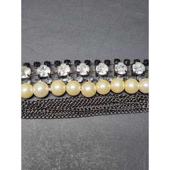Simply Vera Multi-Strand Pearl & Crystal Bracelet Gunmetal Chain Whimsygoth - Picture 5 of 8